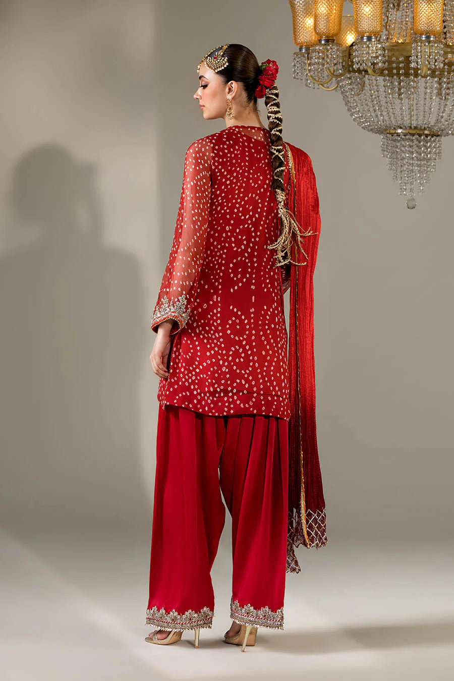 Hand Embroidered Chiffon Chunnari Farshi Shalwar Suit
