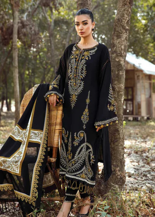 Black Embroidered Winter Kurta Set with Manaar Dupatta