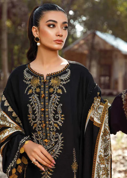 Black Embroidered Winter Kurta Set with Manaar Dupatta