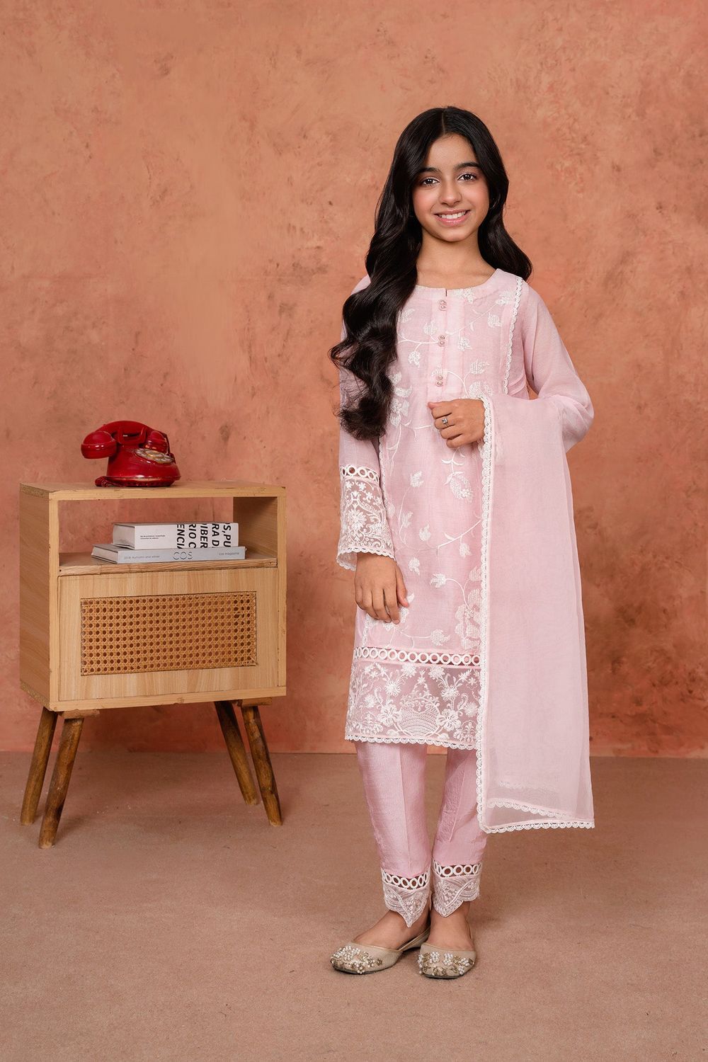 Baby Pink Embroidered Cotton Silk Partywear Suit Online in Dubai UAE Abudhabi Ajman Sharjah