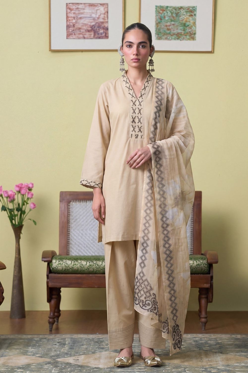 Beige Lacework Lawn Salwar Kameez Online in Dubai UAE Abudhabi Ajman Sharjah