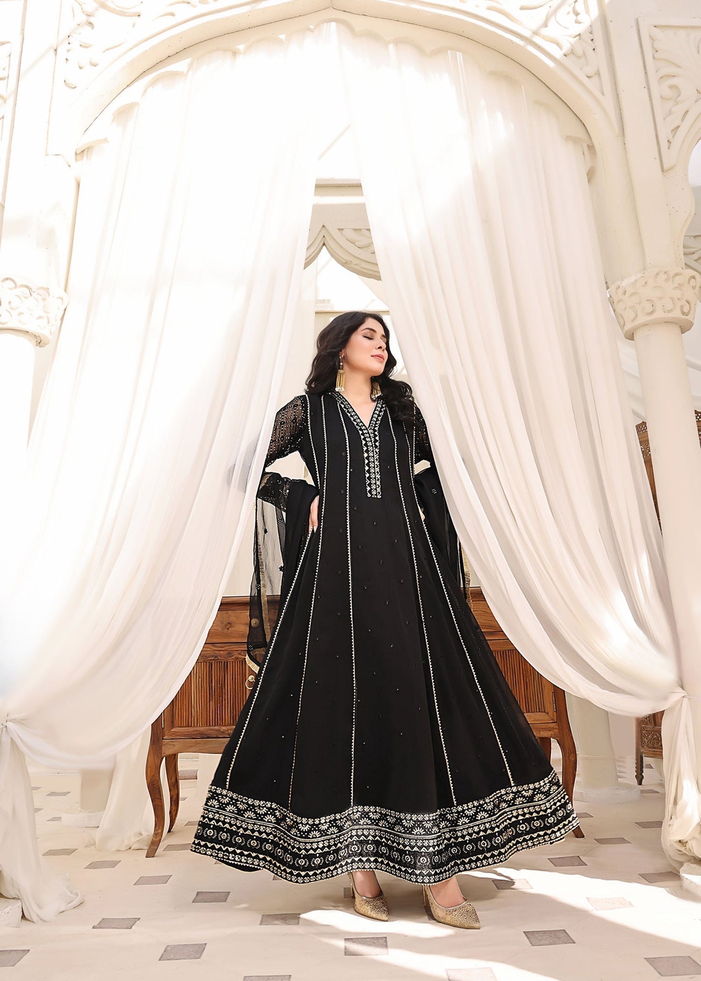 Black Chiffon Embroidered Anarkali Pishwas for Women Online in KSA Riyadh Saudi Arabia Oman Bahrain Qatar