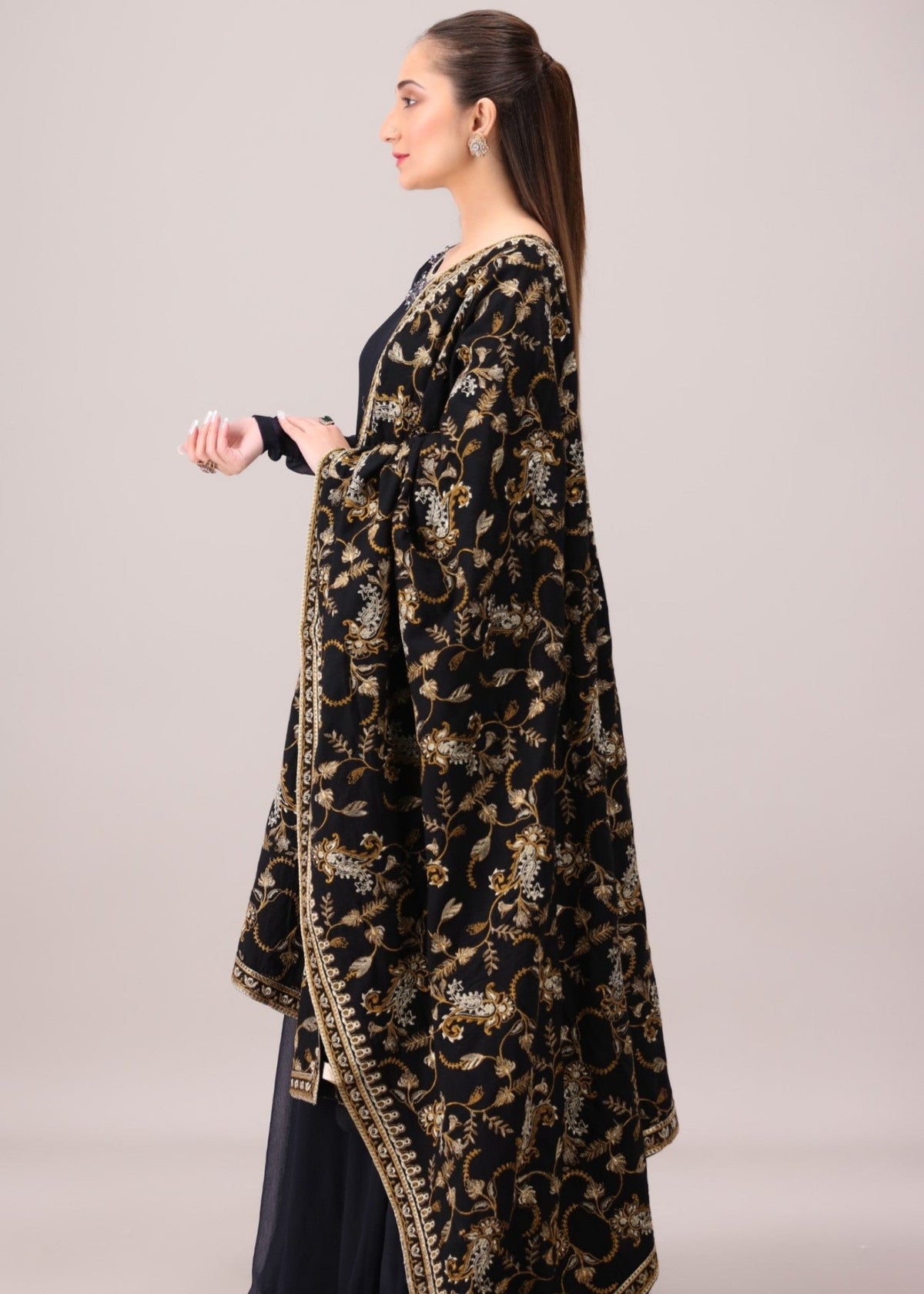 Black Dhanak Shawl with Embroidery Online in Dubai UAE Abudhabi Ajman Sharjah