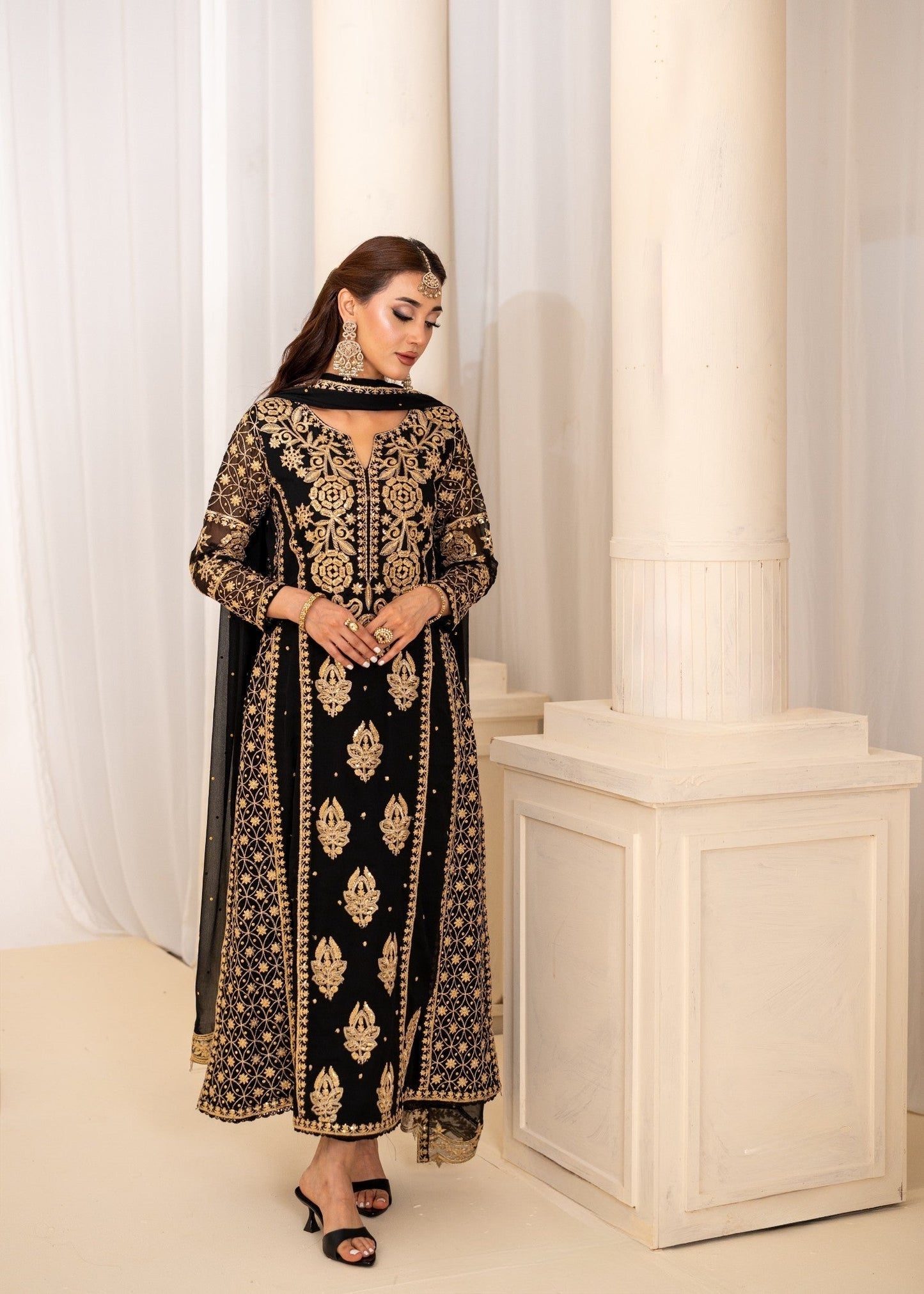 Black Embroidered A-Line Kurta with Dupatta Online in Dubai DXB UAE Abudhabi Meena Bazaar