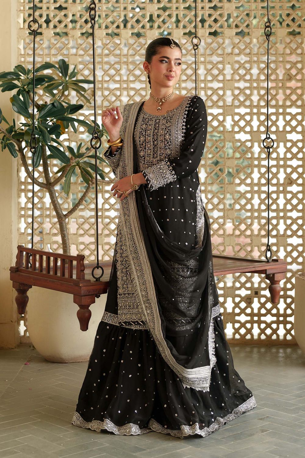 Black Embroidered Chiffon Farshi Gharara Online in Dubai UAE Abudhabi Ajman Sharjah