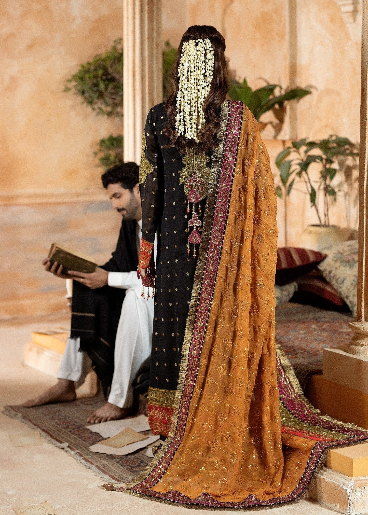 Black Embroidered Chiffon Wedding Guest Wear Suit Online in Dubai UAE Abudhabi Ajman Sharjah