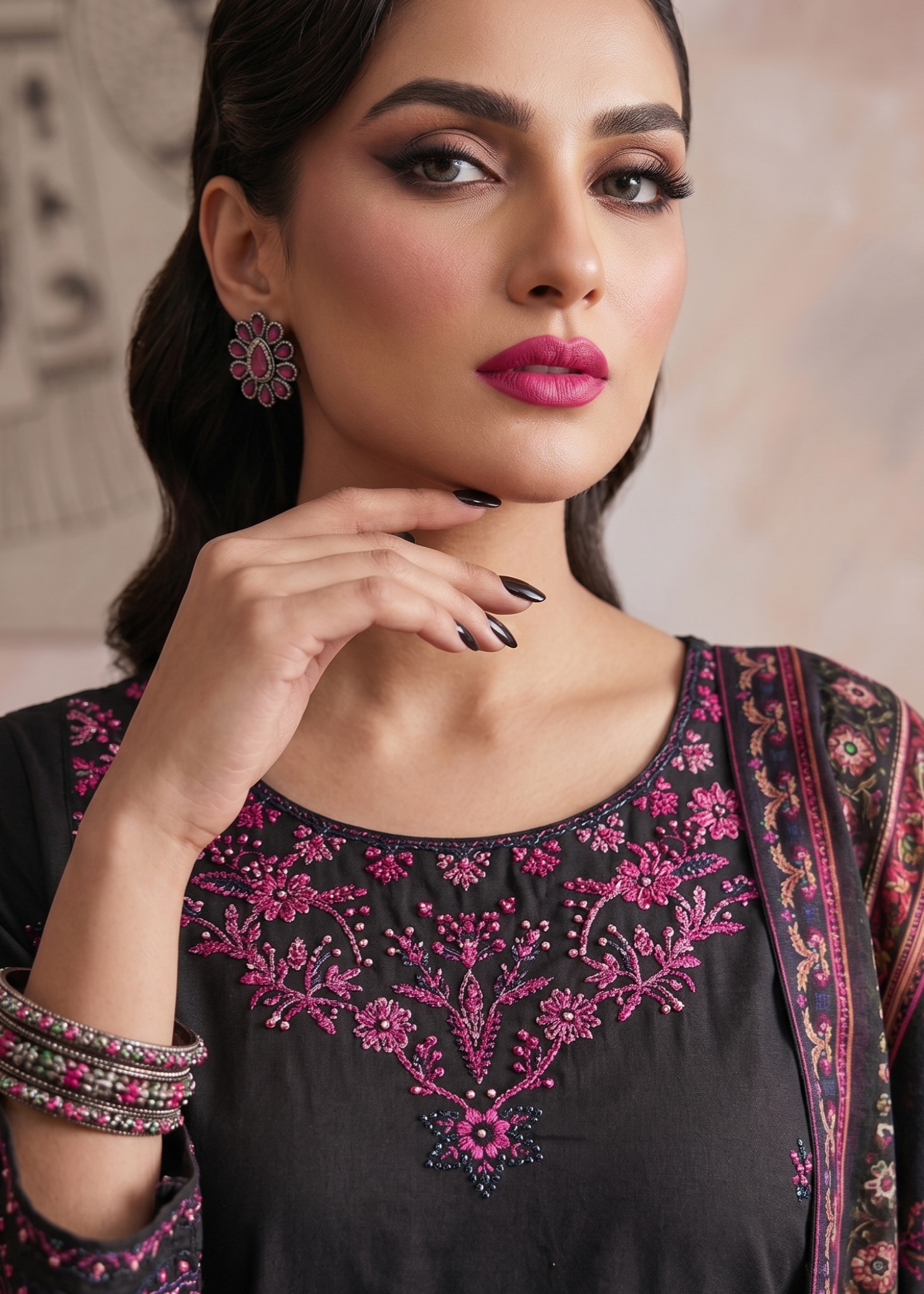 Black Embroidered Cotton Loose Fit Kurta Suit Online in Dubai UAE Abudhabi Ajman Sharjah