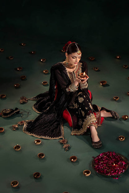 Black Embroidered Indowestern Suit For Women Online in Dubai DXB UAE Abudhabi Meena Bazaar