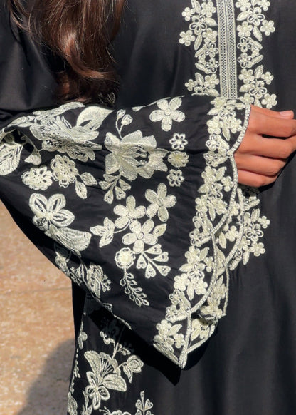 Black Embroidered Lawn Cotton Pakistani Suit Online in Dubai UAE Abudhabi Ajman Sharjah