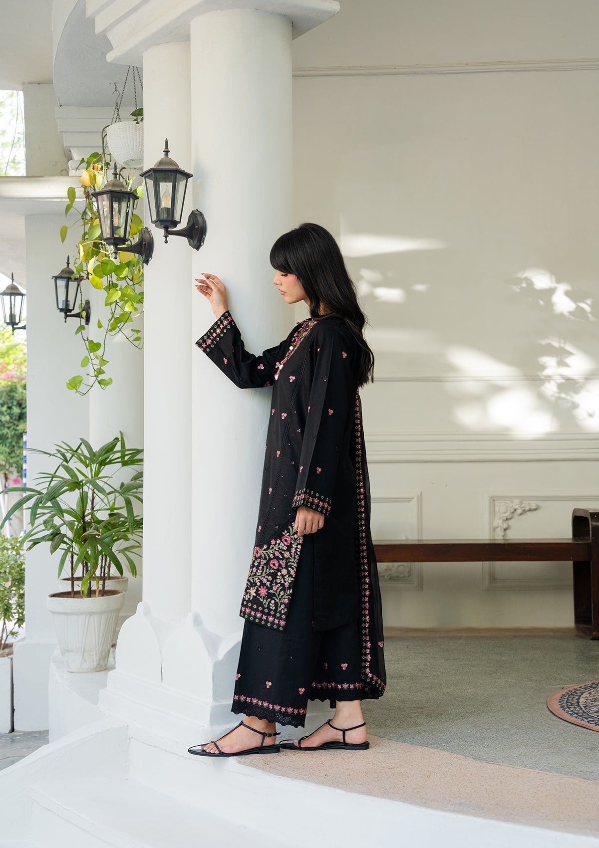 Black Embroidered Lawn Dress Material Online in KSA Riyadh Saudi Arabia Oman Bahrain Qatar