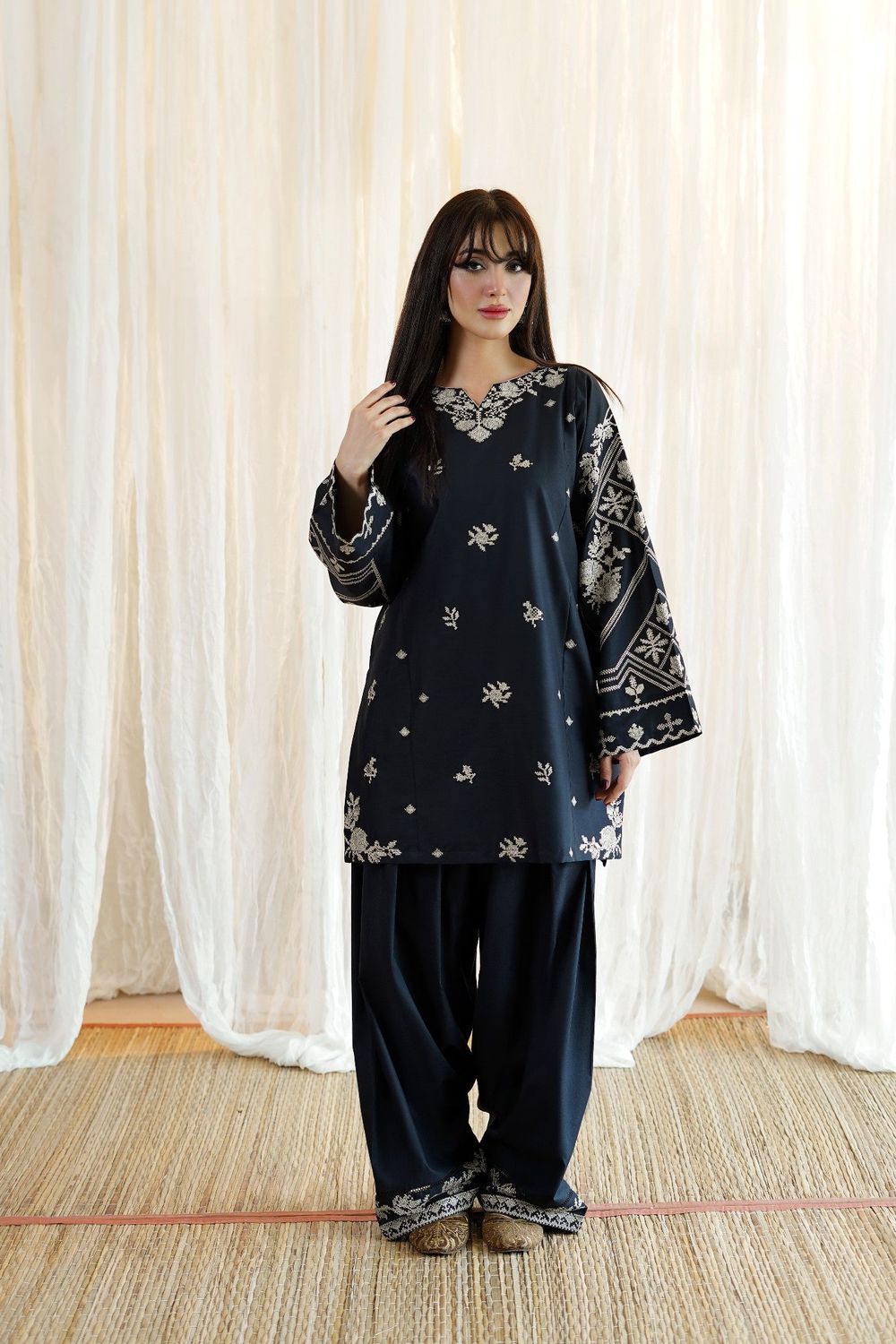 Black Embroidered Lawn Farshi Shalwar Kurta Set Online in Dubai UAE Abudhabi Ajman Sharjah
