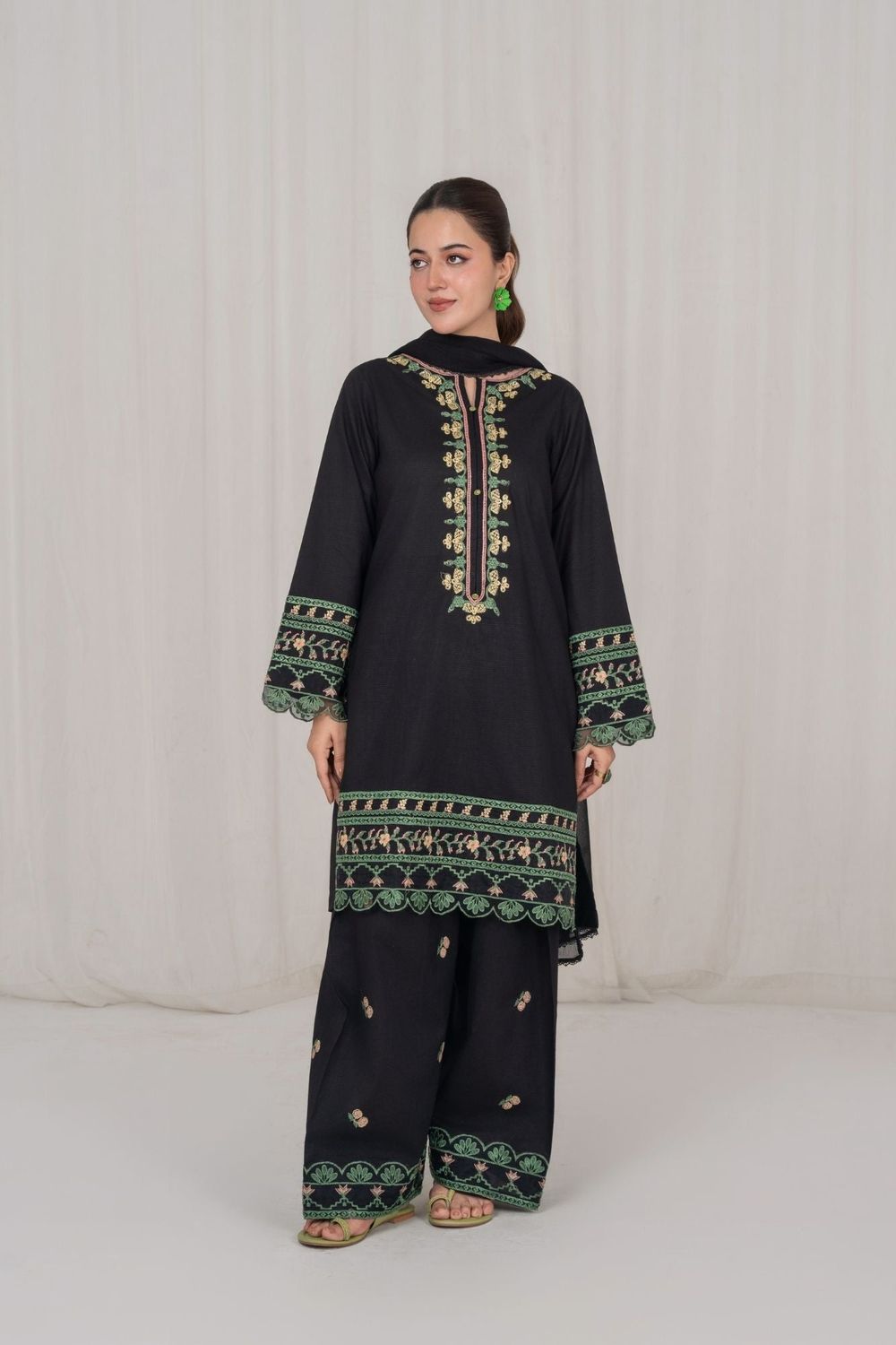 Black Embroidered Lawn Farshi Shalwar Suit Online in Dubai UAE Abudhabi Ajman Sharjah