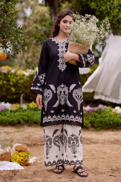 Black Embroidered Lawn Kurta Set Online in Dubai UAE Abudhabi Ajman Sharjah