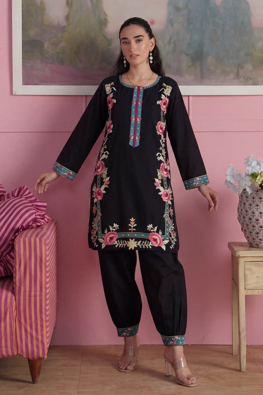 Black Embroidered Lawn Kurta Set Online in Dubai UAE Abudhabi Ajman Sharjah