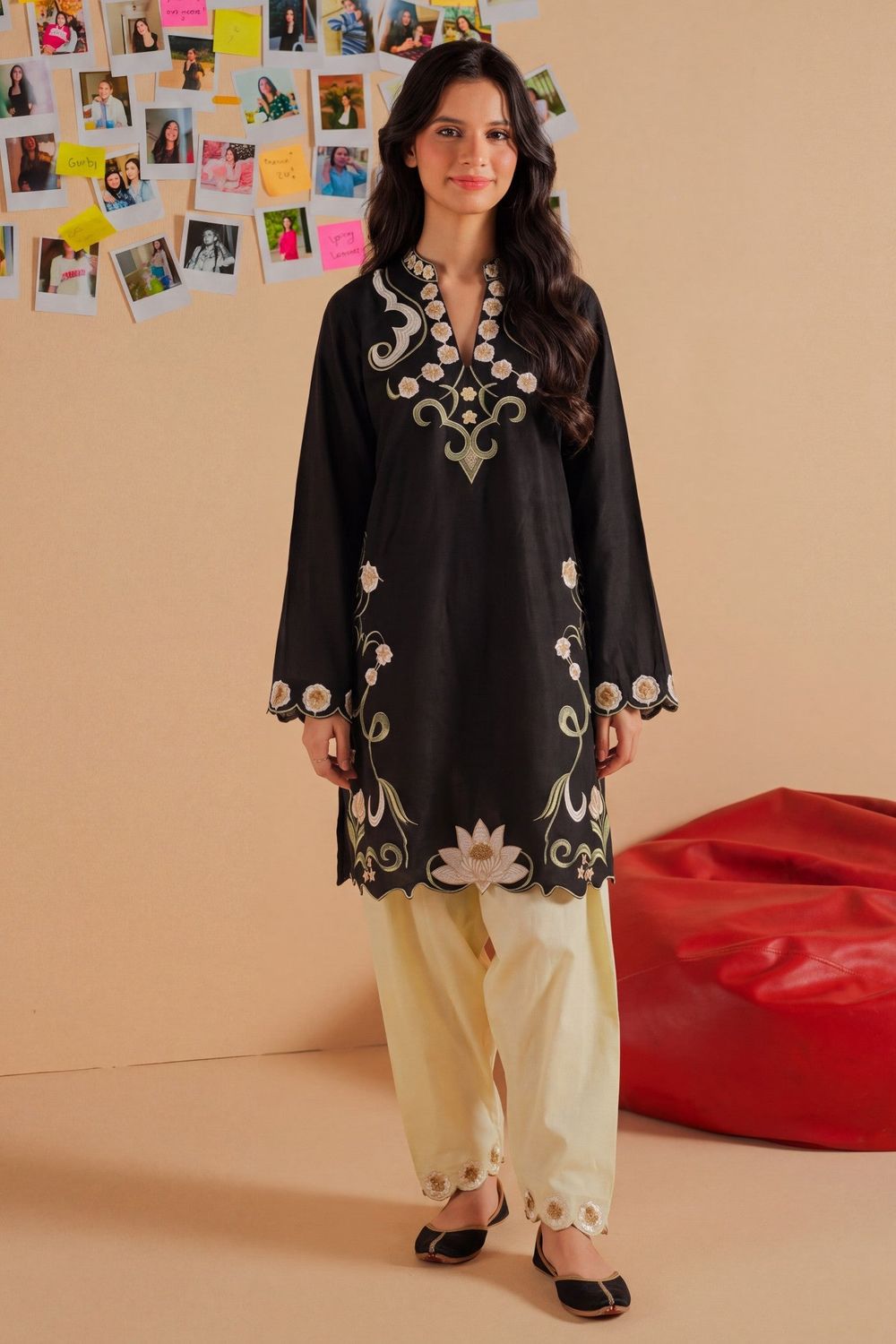 Black Embroidered Lawn Kurta Set Online in Dubai UAE Abudhabi Ajman Sharjah