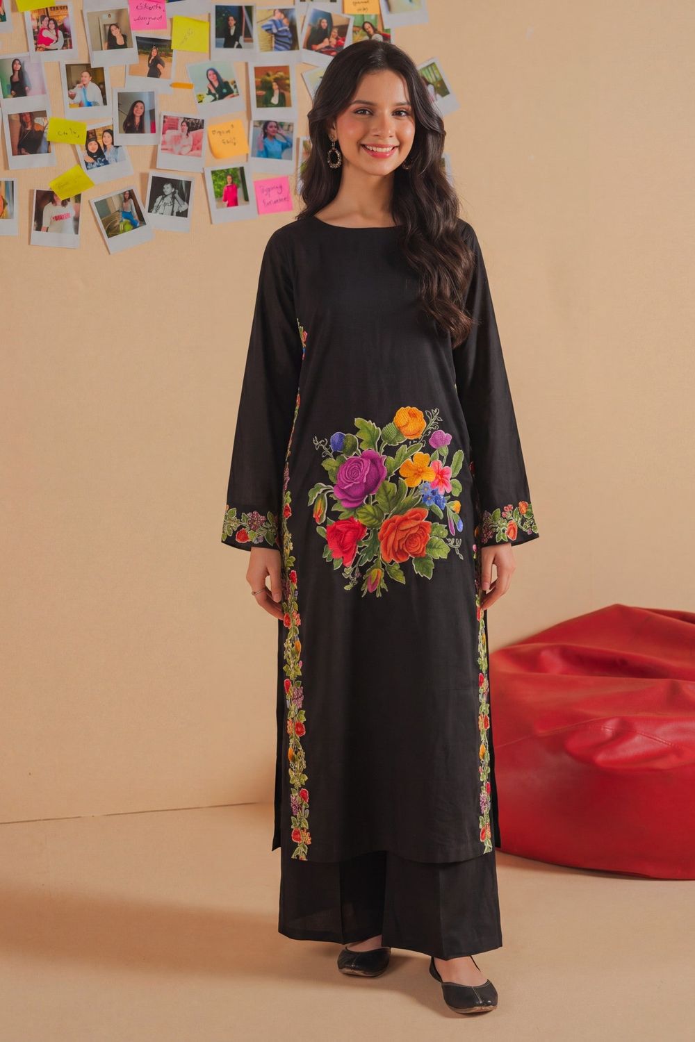 Black Embroidered Lawn Kurta Set Online in Dubai UAE Abudhabi Ajman Sharjah