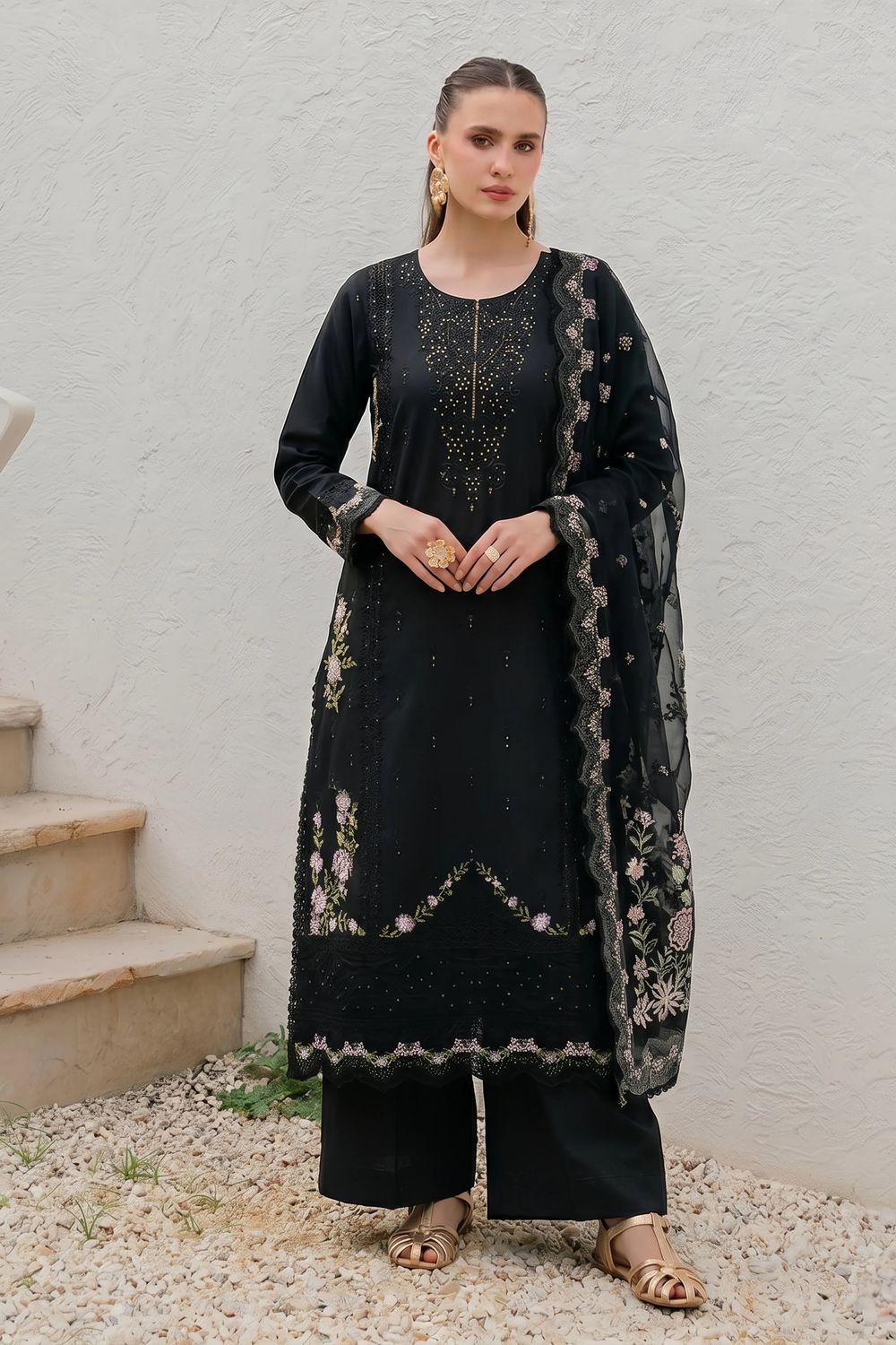 Black Embroidered Lawn Long Kurta Straight Trouser Set Online in Dubai UAE Abudhabi Ajman Sharjah