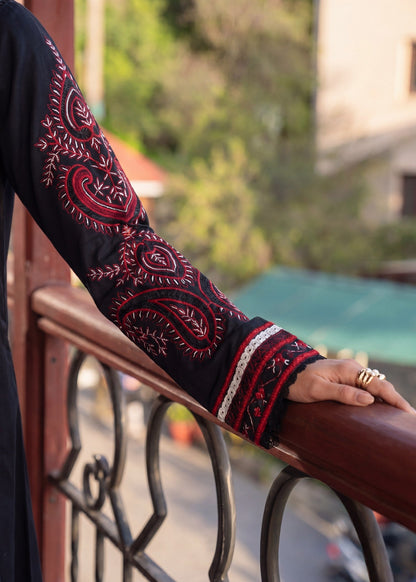 Black Embroidered Lawn Pishwas Dress Online in KSA Riyadh Saudi Arabia Oman Bahrain Qatar