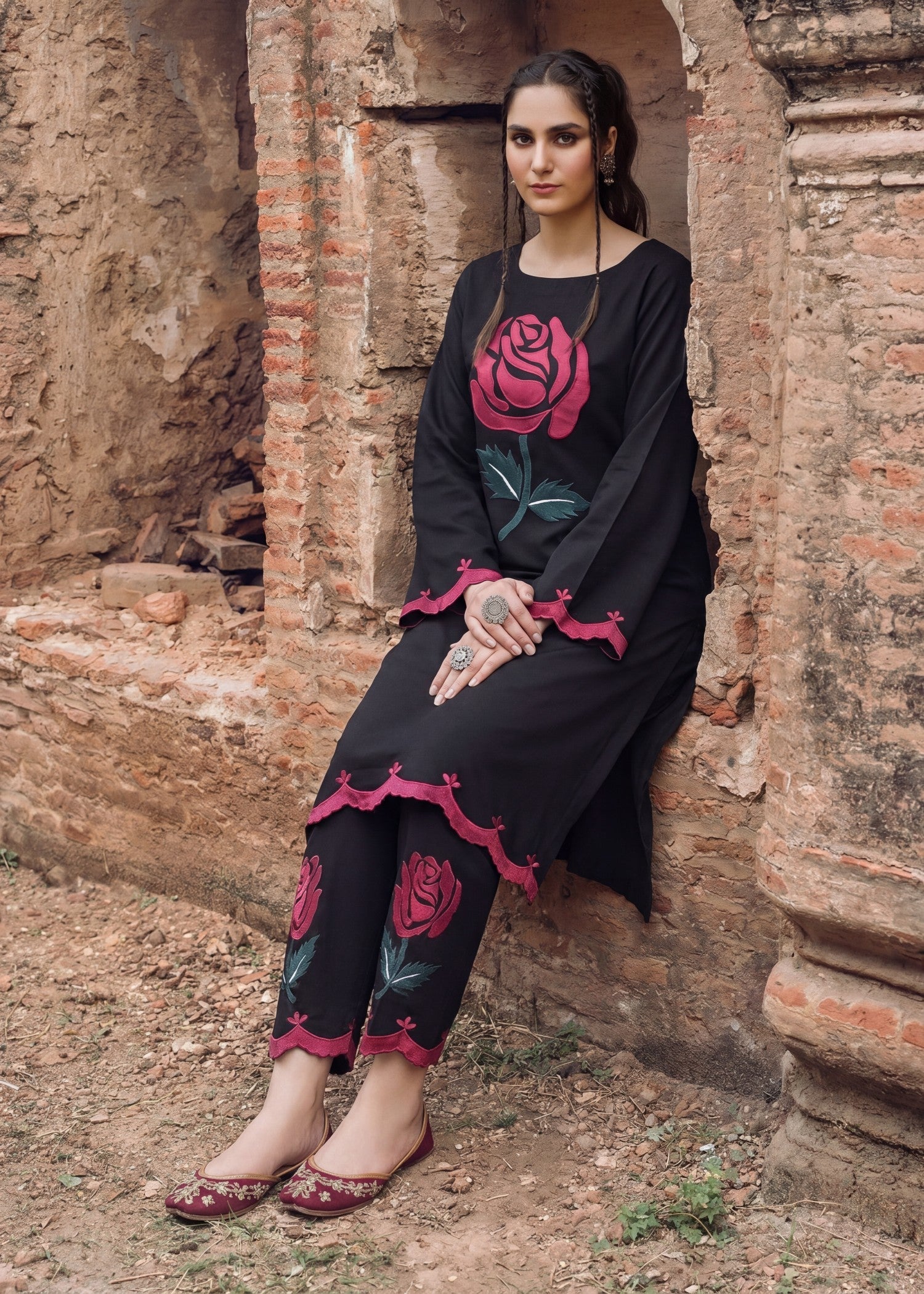 Black Embroidered Lawn Readymade Suit Online in Dubai UAE Abudhabi Ajman Sharjah