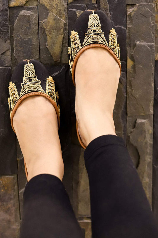 Black Embroidered Leather Khussa Online in Dubai UAE Abudhabi Ajman Sharjah
