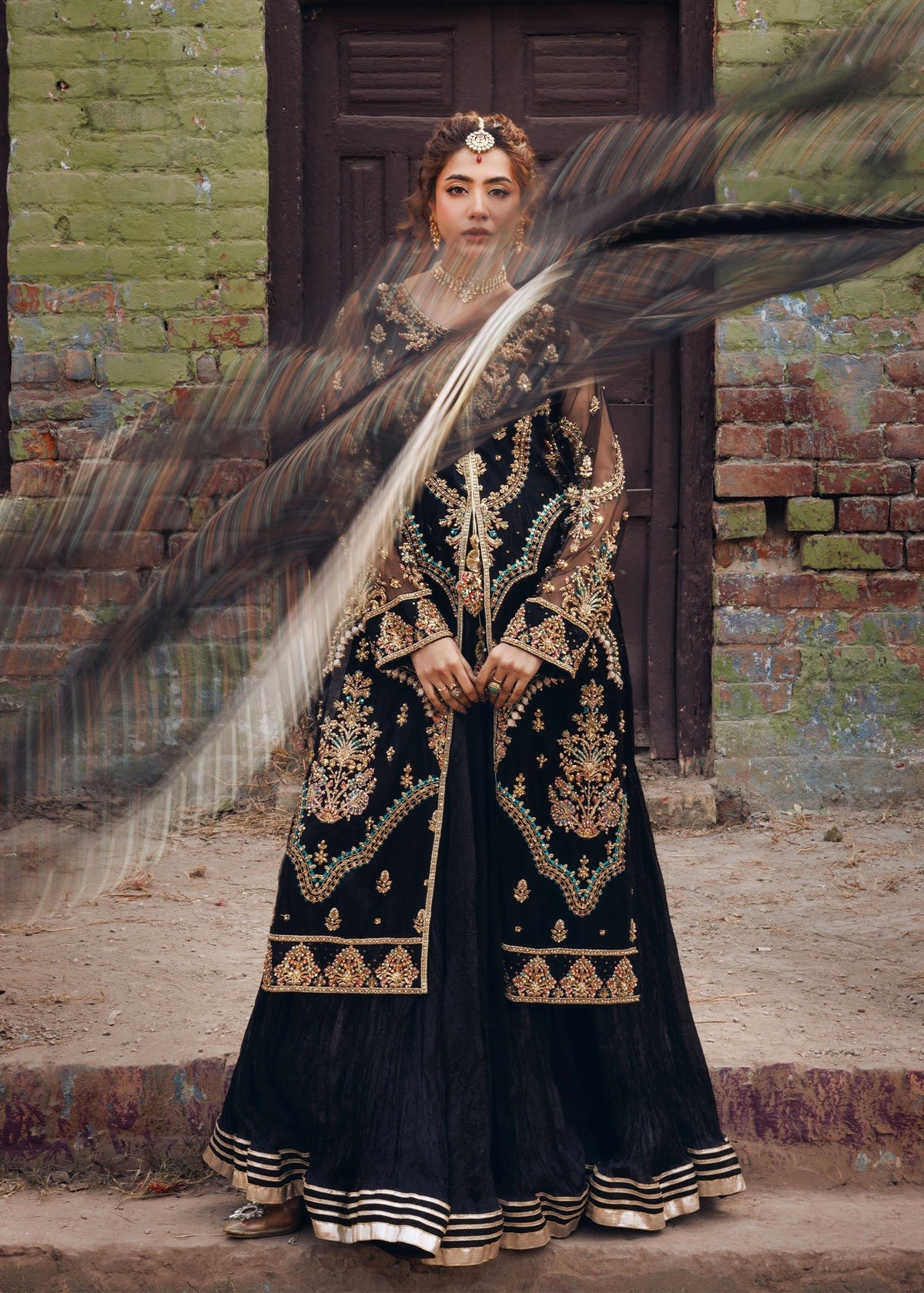 Black Embroidered Net Pakistani Suit Online in KSA Riyadh Saudi Arabia Oman Bahrain Qatar