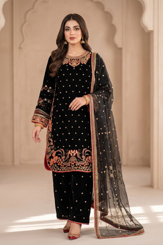 Black Embroidered Velvet Pakistani Suit Online in Dubai UAE Abudhabi Ajman Sharjah