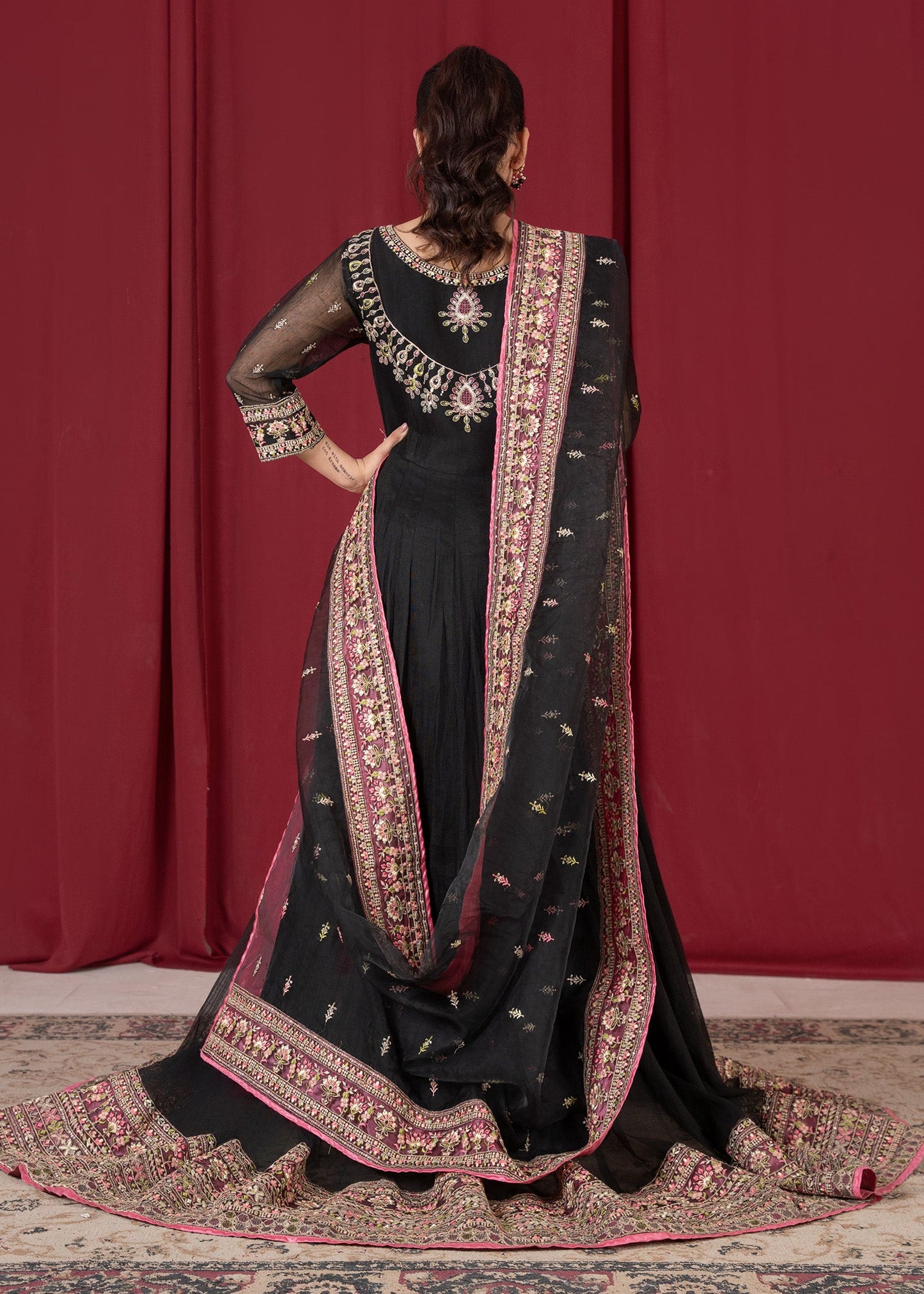 Black Flared Pishwas with Hand Embroidered Neck Online in KSA Riyadh Saudi Arabia Oman Bahrain Qatar