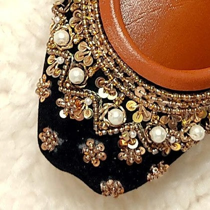 Black Handmade Leather Khussa for Women Online in UK USA Canada