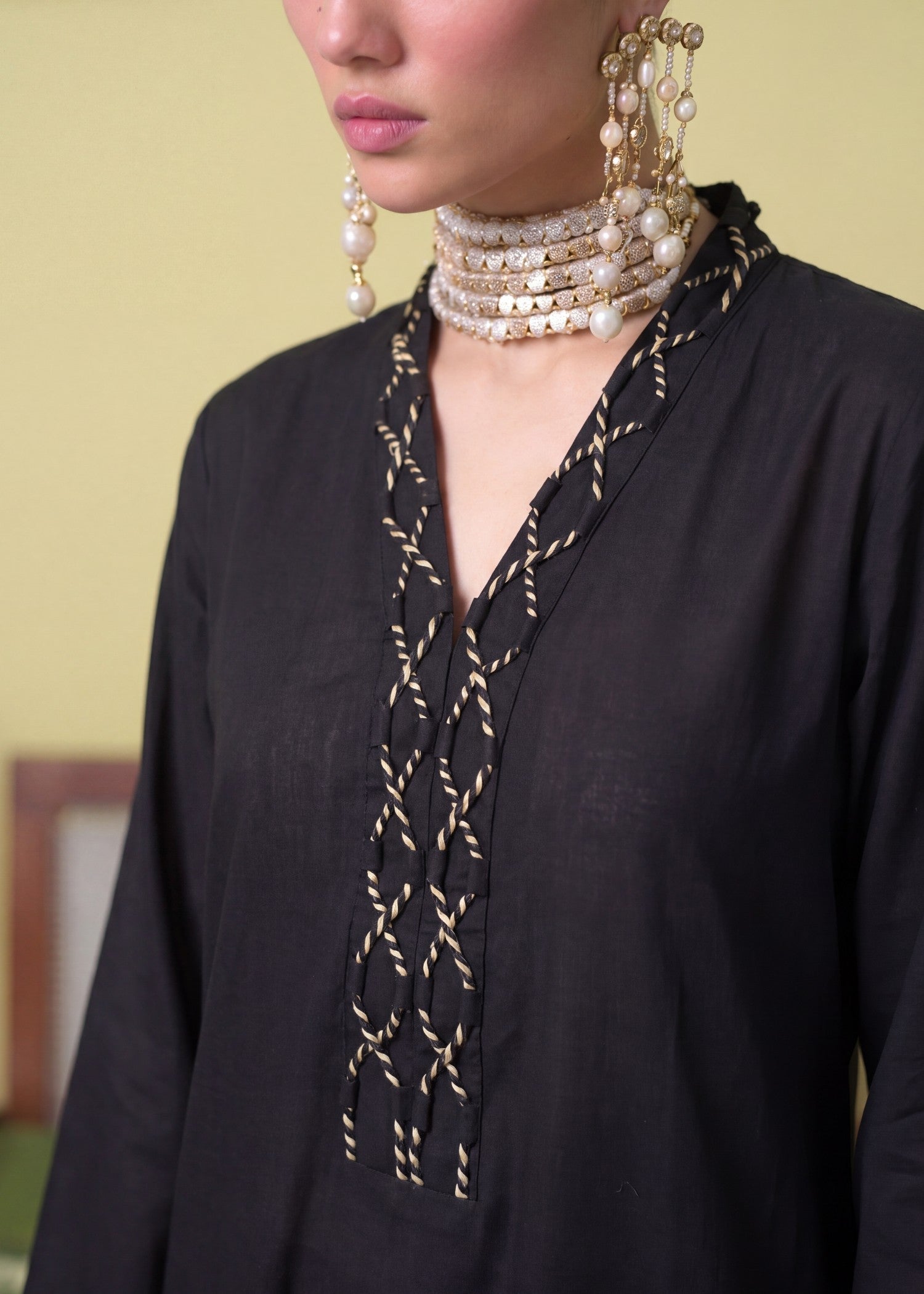 Black Lacework Lawn Designer Suit Online in KSA Riyadh Saudi Arabia Oman Bahrain Qatar
