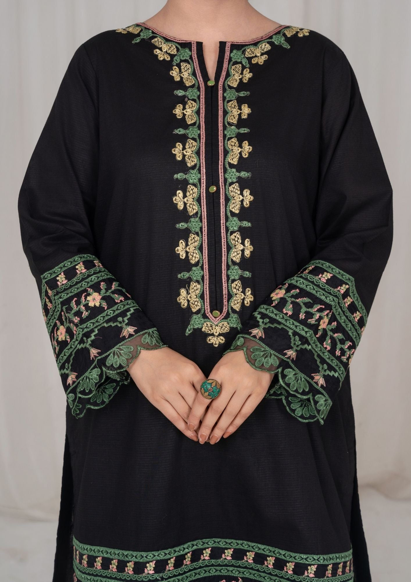 Black Lawn Farshi Shalwar Suit with Chiffon Dupatta Online in Sri Lanka India Australia