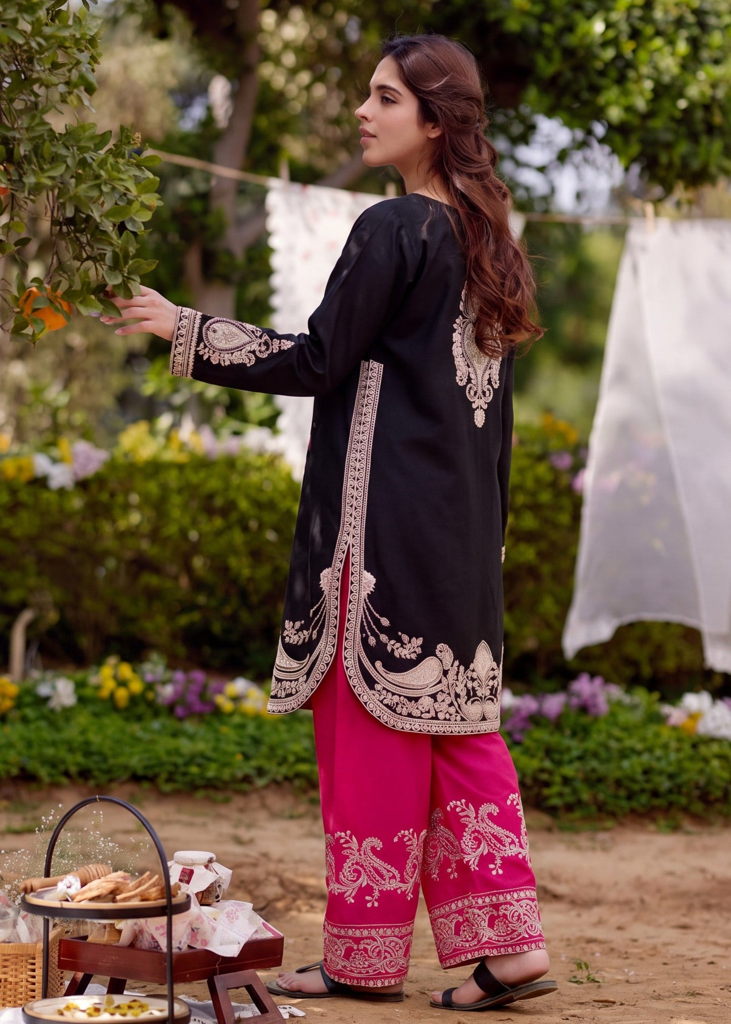 Black Lawn Kurta Pajama Online in Dubai UAE Abudhabi Ajman Sharjah