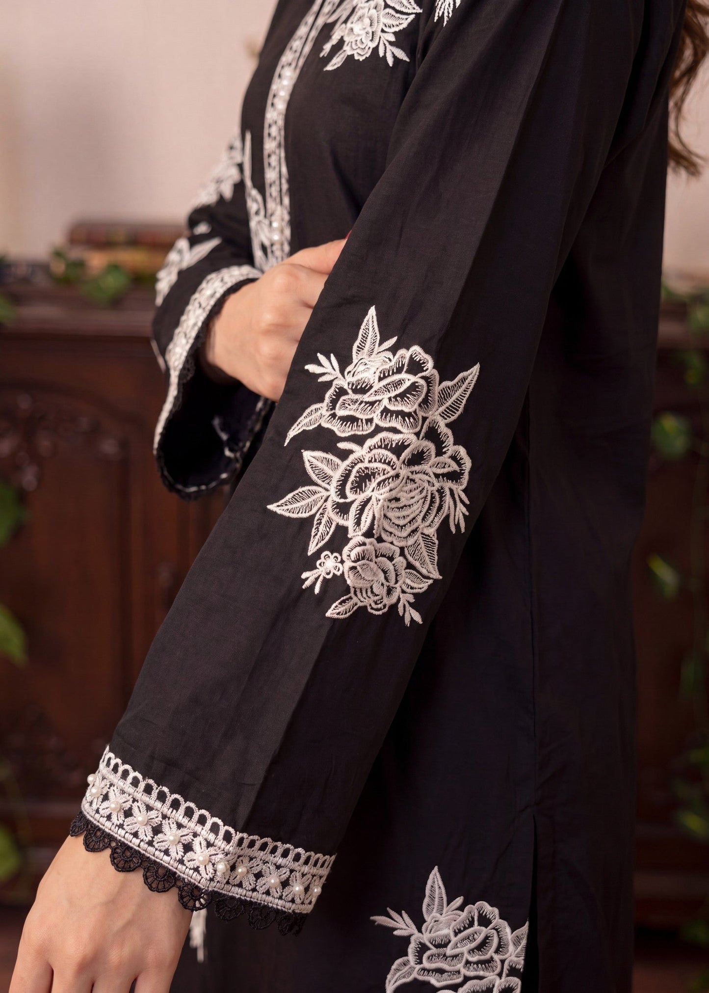 Black Lawn Kurta Set Online in Dubai DXB UAE Abudhabi Meena Bazaar