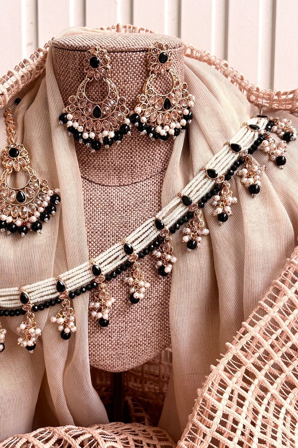 Black Metal Choker Jewellery Set Online in Dubai UAE Abudhabi Ajman Sharjah