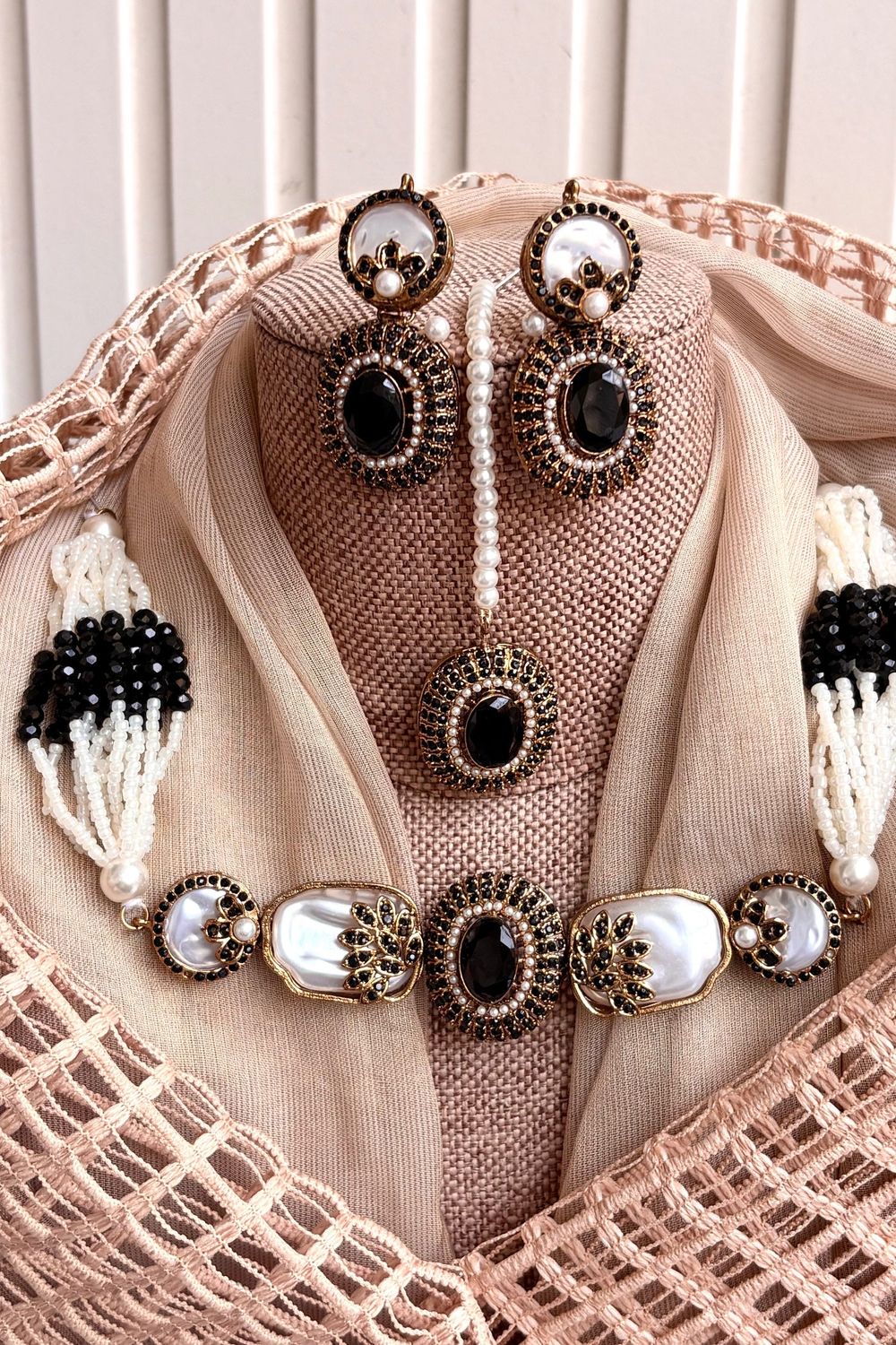 Black Pearly Choker Jewellery Set Online in Dubai UAE Abudhabi Ajman Sharjah