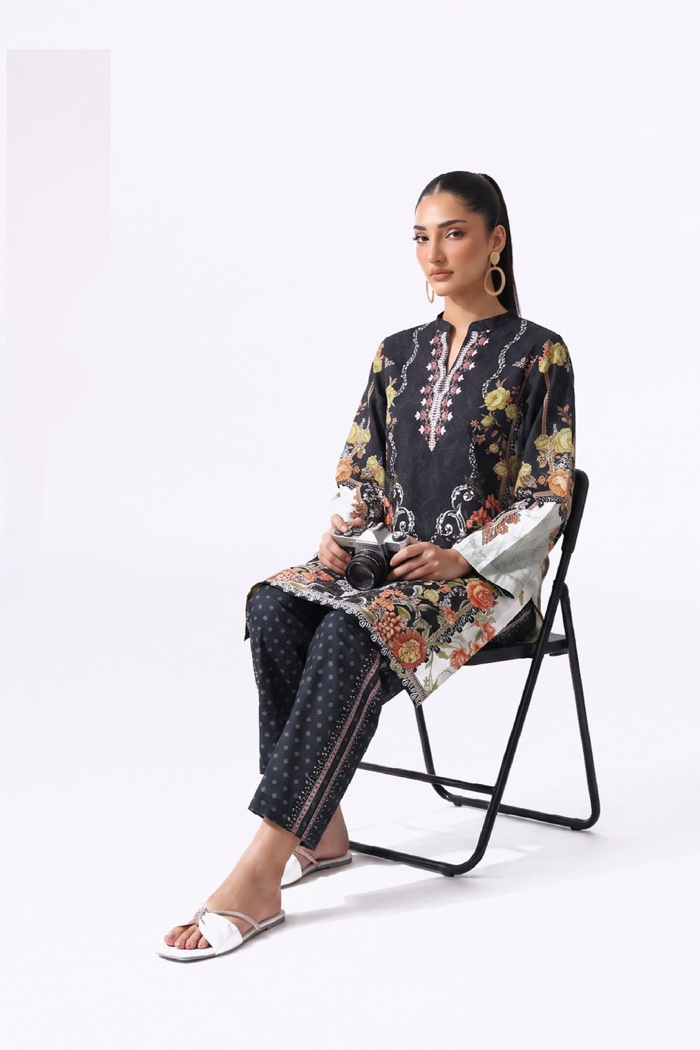 Black Printed Slub Lawn Kurta Set Online in Dubai UAE Abudhabi Ajman Sharjah
