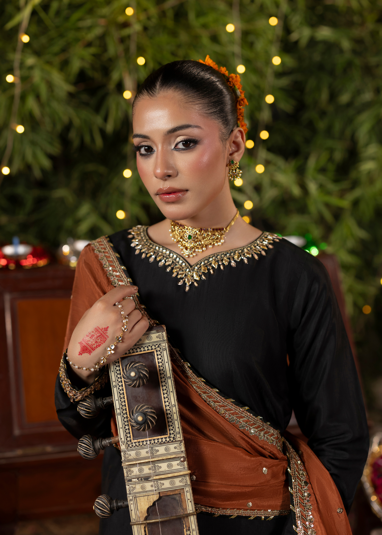 Black Silk Embroidered Pakistani Wedding Suit Online in Dubai UAE Abudhabi Ajman Sharjah
