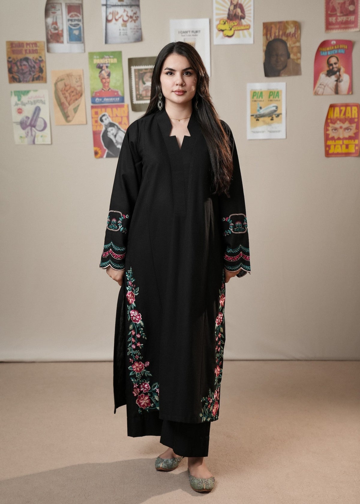 Black Slub Khaddar Kurta Trouser with Shawl Online in Sri Lanka India Australia