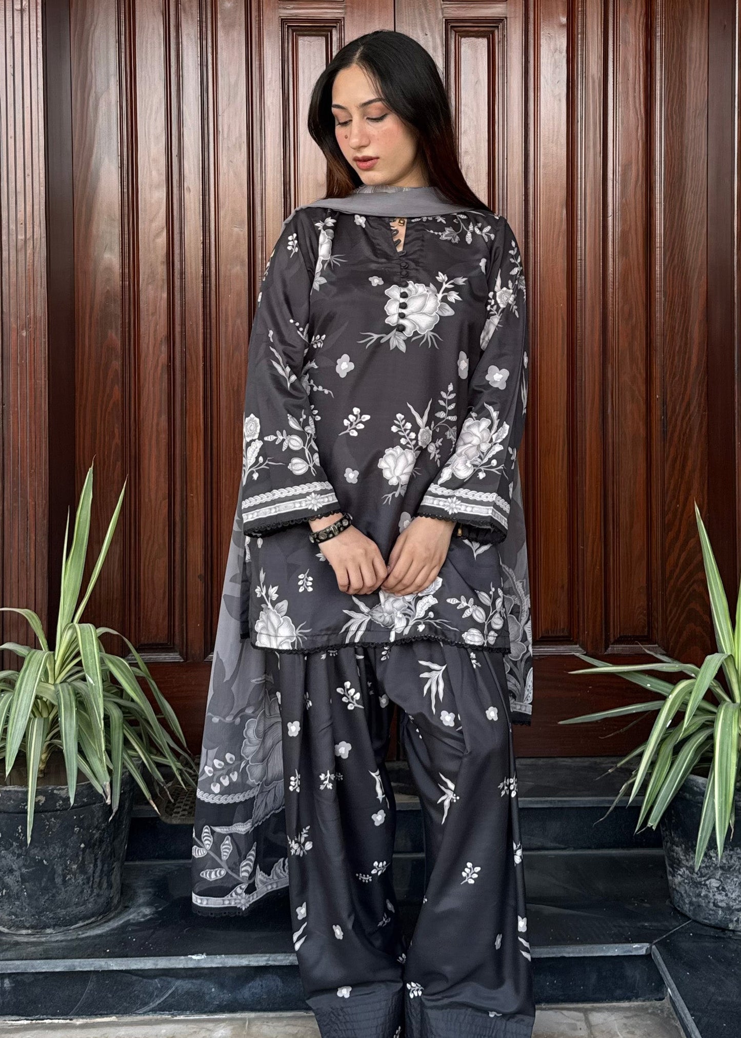 Black Summer Wear Farshi Shalwar Suit Online in Sri Lanka India Australia