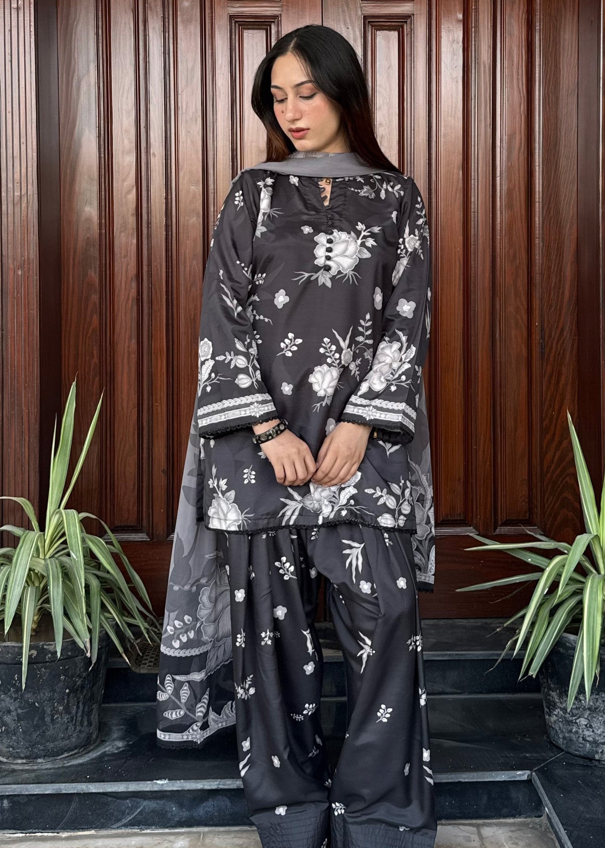 Black Summer Wear Farshi Shalwar Suit Online in Sri Lanka India Australia