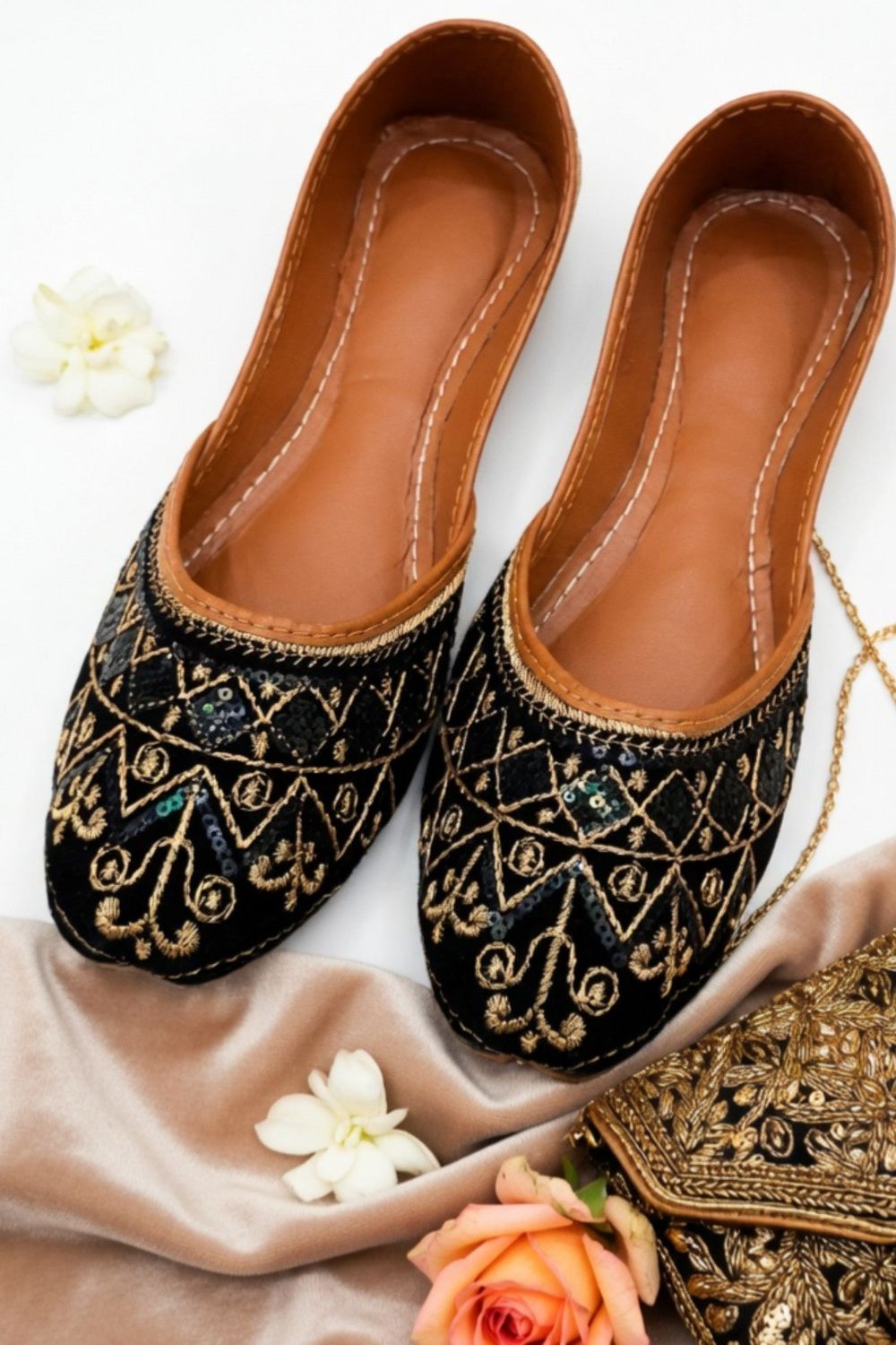Black Velvet Embroidered Khussa Online in Dubai UAE Abudhabi Ajman Sharjah