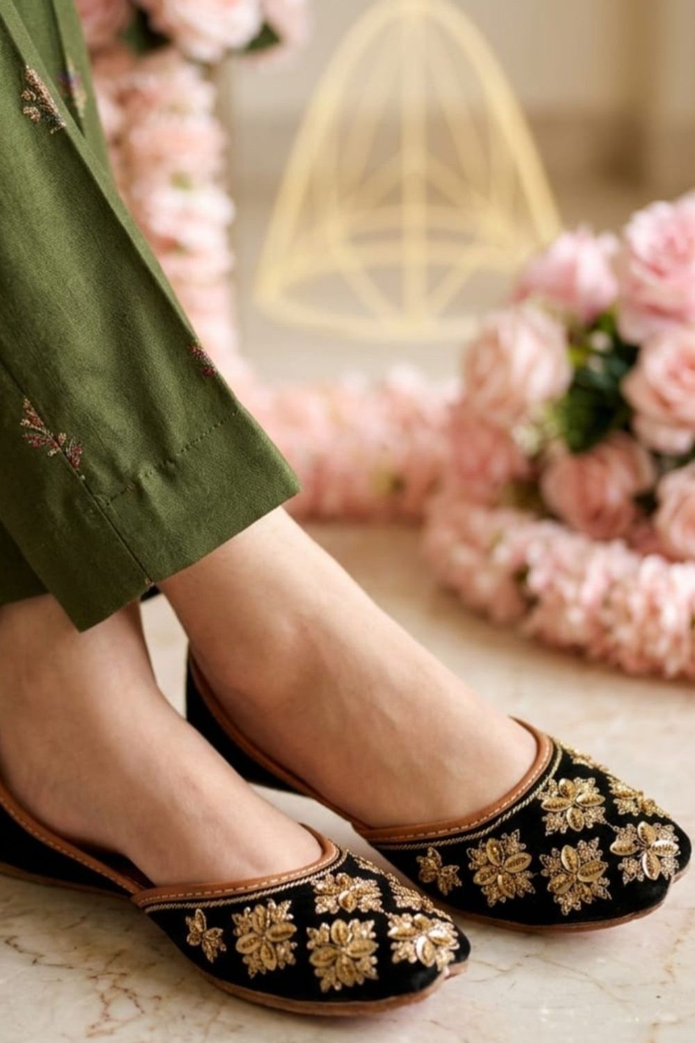 Black Velvet Embroidered Khussa Online in Dubai UAE Abudhabi Ajman Sharjah