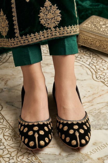 Black Velvet Embroidered Khussa Shoes Online in Dubai UAE Abudhabi Ajman Sharjah