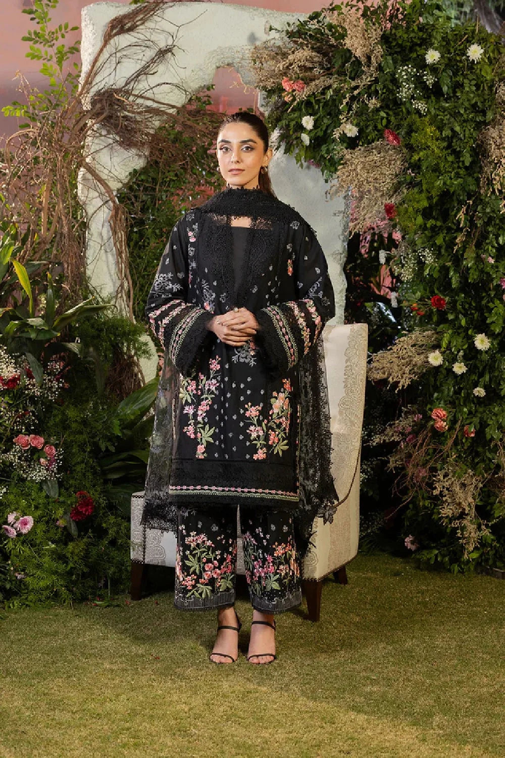 Black Heavy Embroidered Lawn Suit