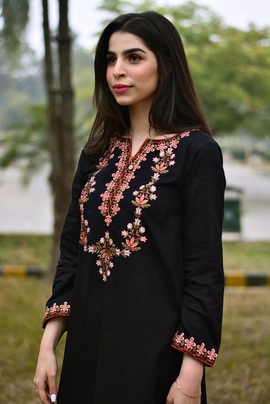 Black Embroidered Winter Kurta with Straight Pants