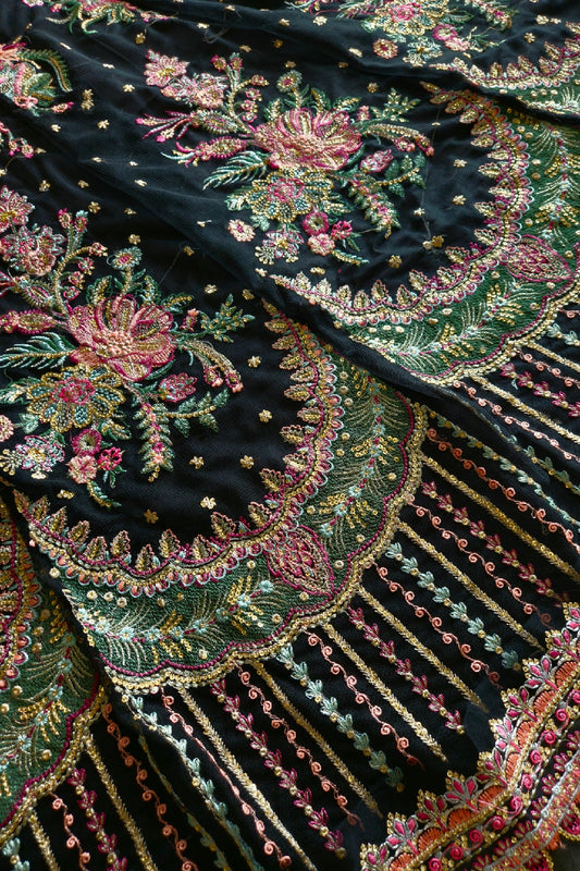 Black Embroidered Anarkali / Lehenga