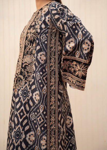Ladies Embroidered Black Blended Khaddar Shalwar Kameez Online in UK USA Canada