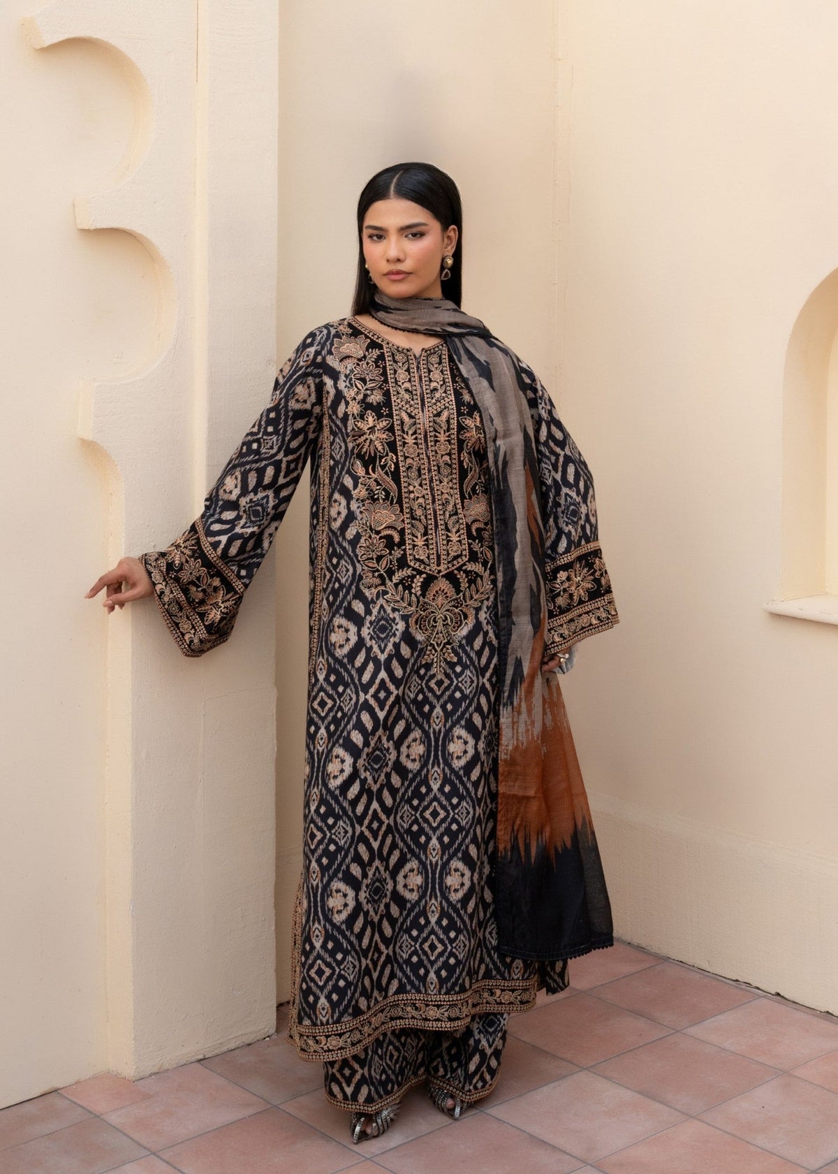 Unstitched Black Embroidered Khaddar Dress Material Online in Dubai DXB UAE Abudhabi Meena Bazaar