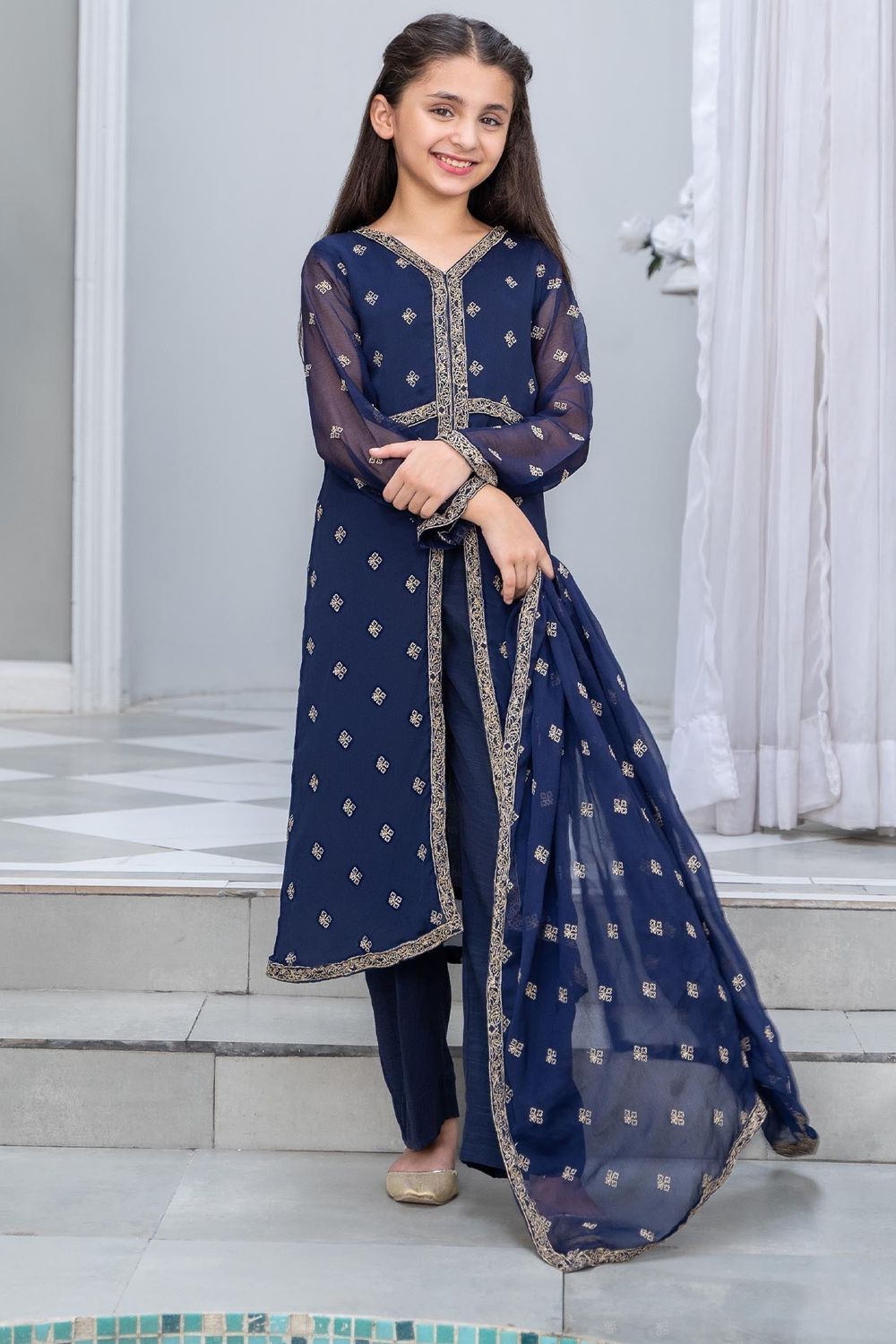 Blue Embroidered Chiffon Partywear Salwar Kameez Online in Dubai UAE Abudhabi Ajman Sharjah