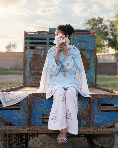 Blue Embroidered Lawn Designer Suit Online in Dubai UAE Abudhabi Ajman Sharjah