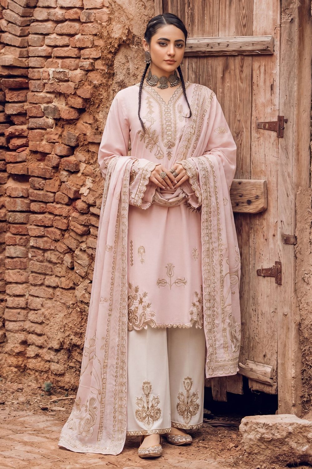 Blush Pink Embroidered Lawn Kurta Set Online in Dubai UAE Abudhabi Ajman Sharjah